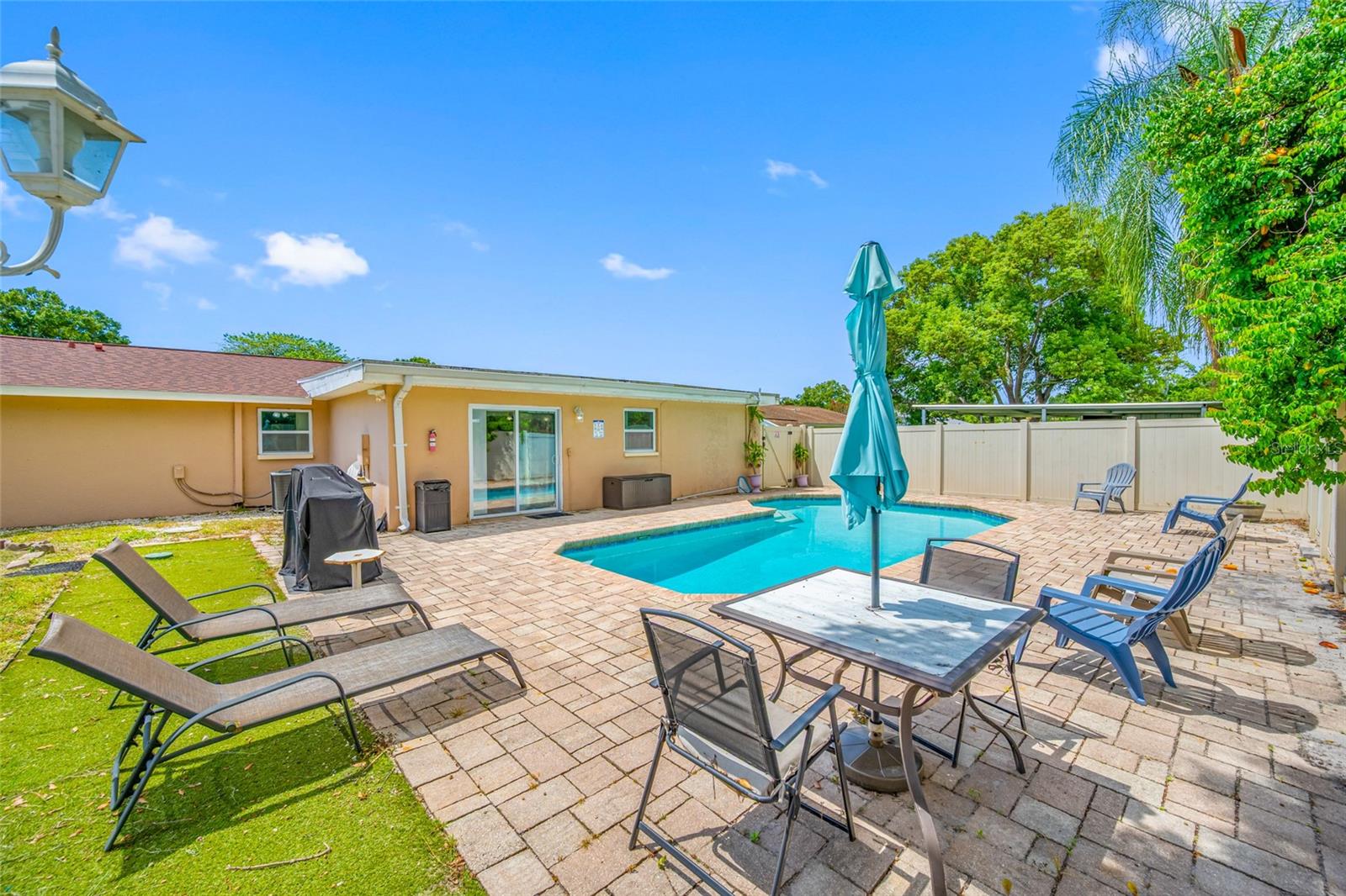 8339 DRYCREEK DR — photo 18