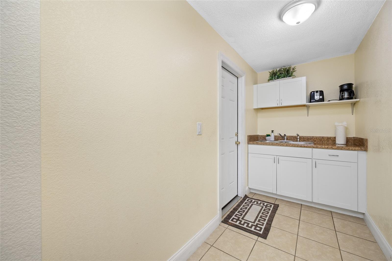8339 DRYCREEK DR — photo 25