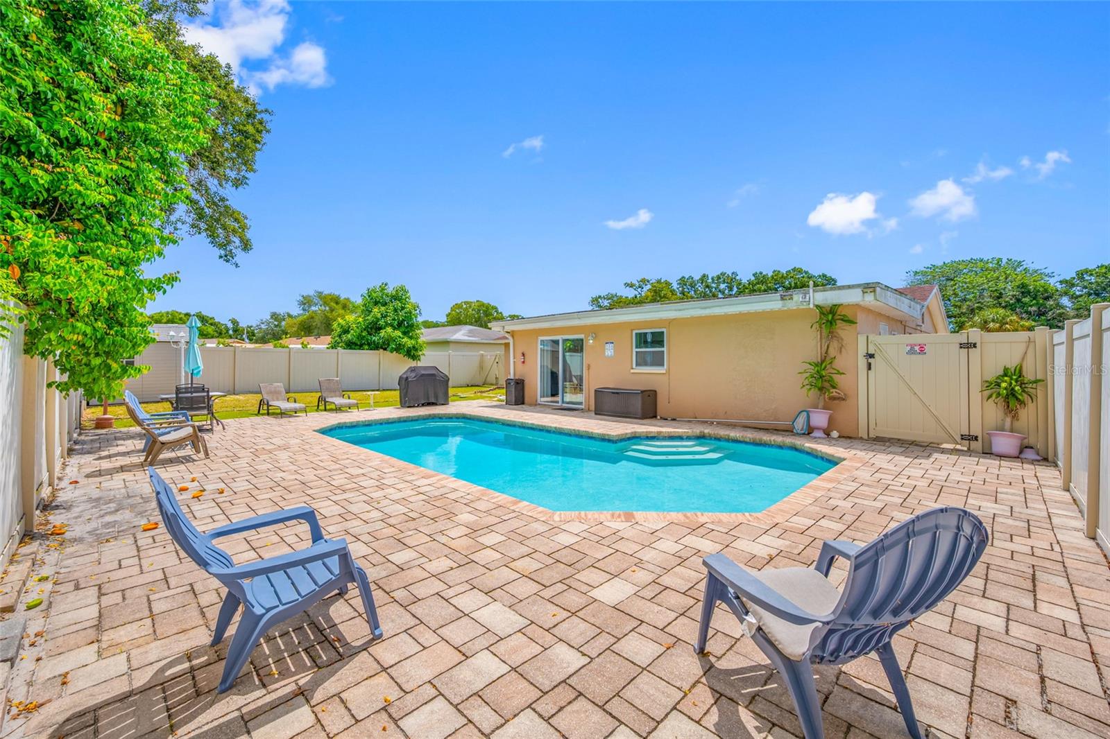 8339 DRYCREEK DR — photo 20