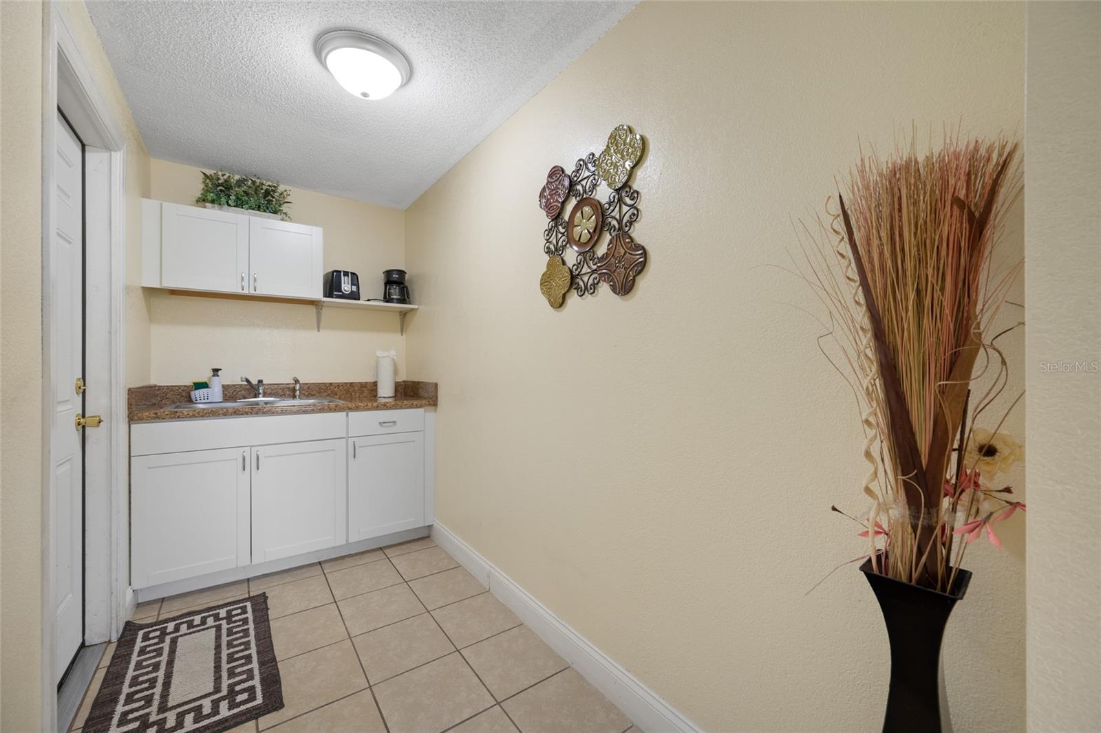 8339 DRYCREEK DR — photo 26