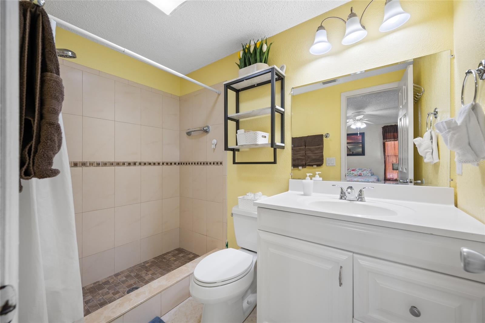 8339 DRYCREEK DR — photo 32