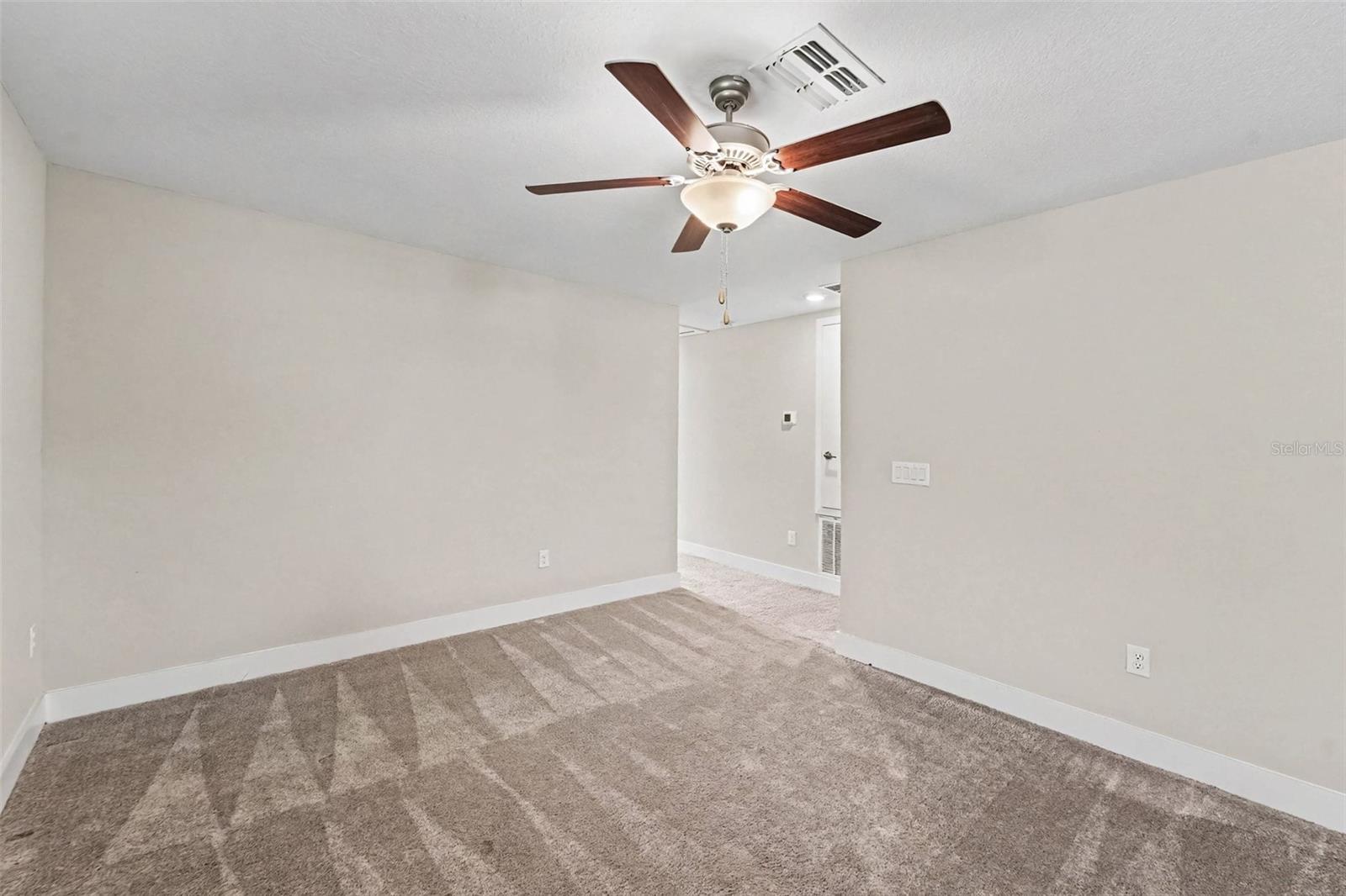 9604 LITTLE BLUESTEM DR — photo 24