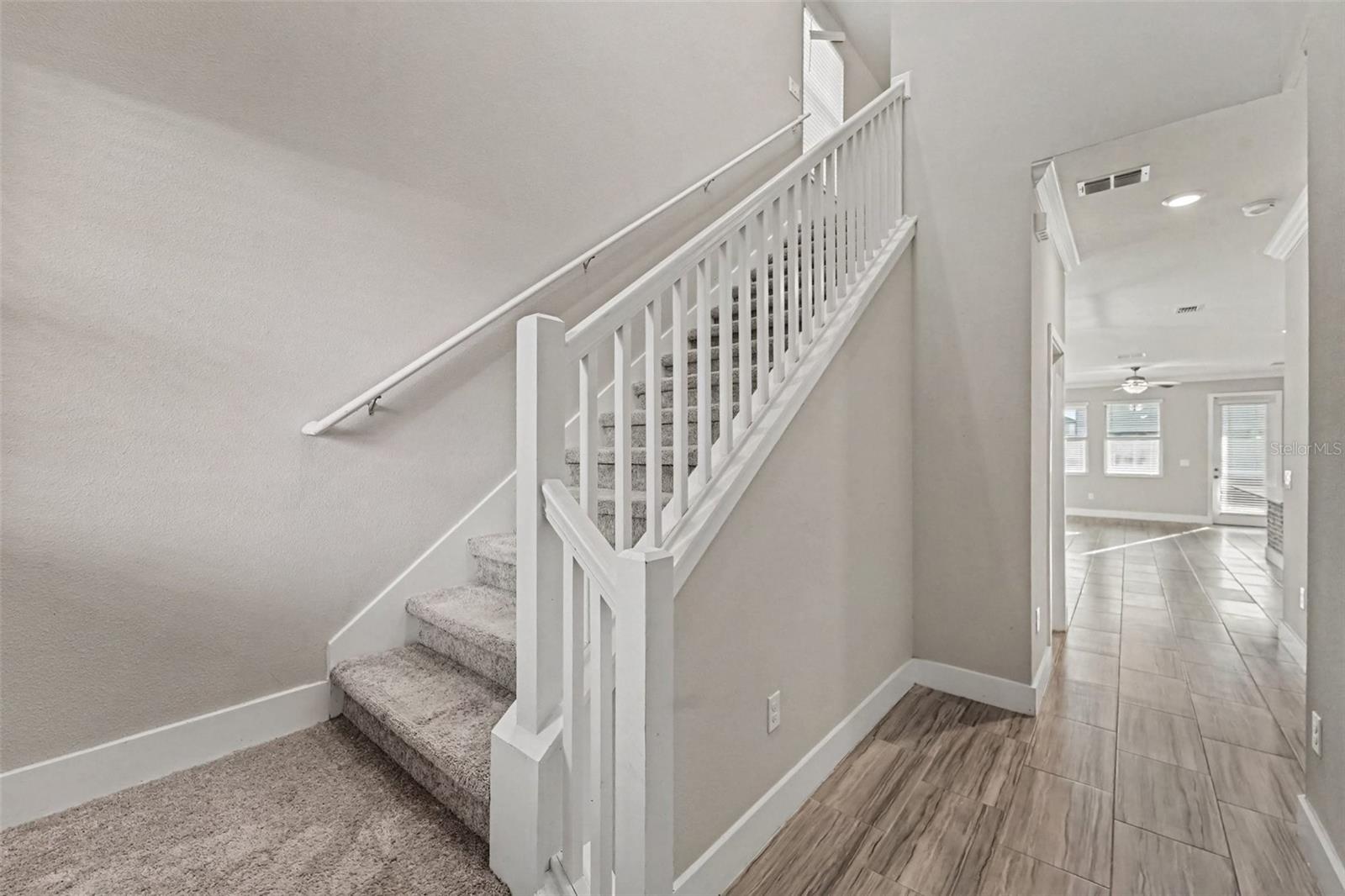 9604 LITTLE BLUESTEM DR — photo 5