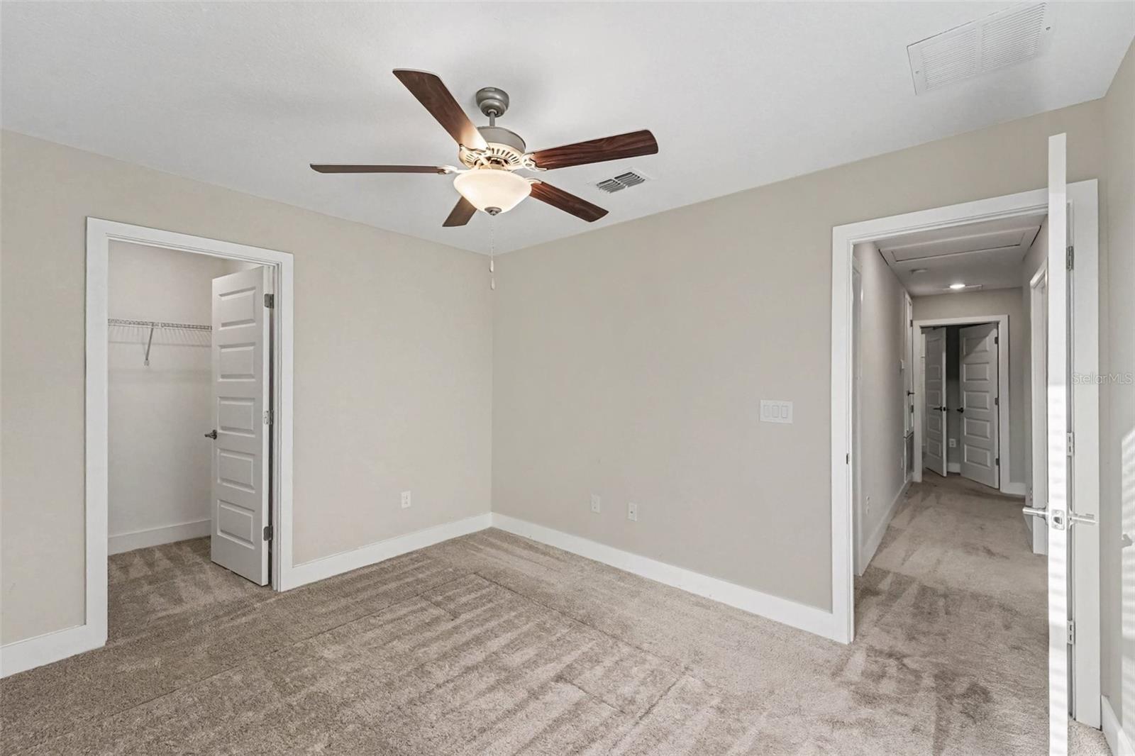 9604 LITTLE BLUESTEM DR — photo 27