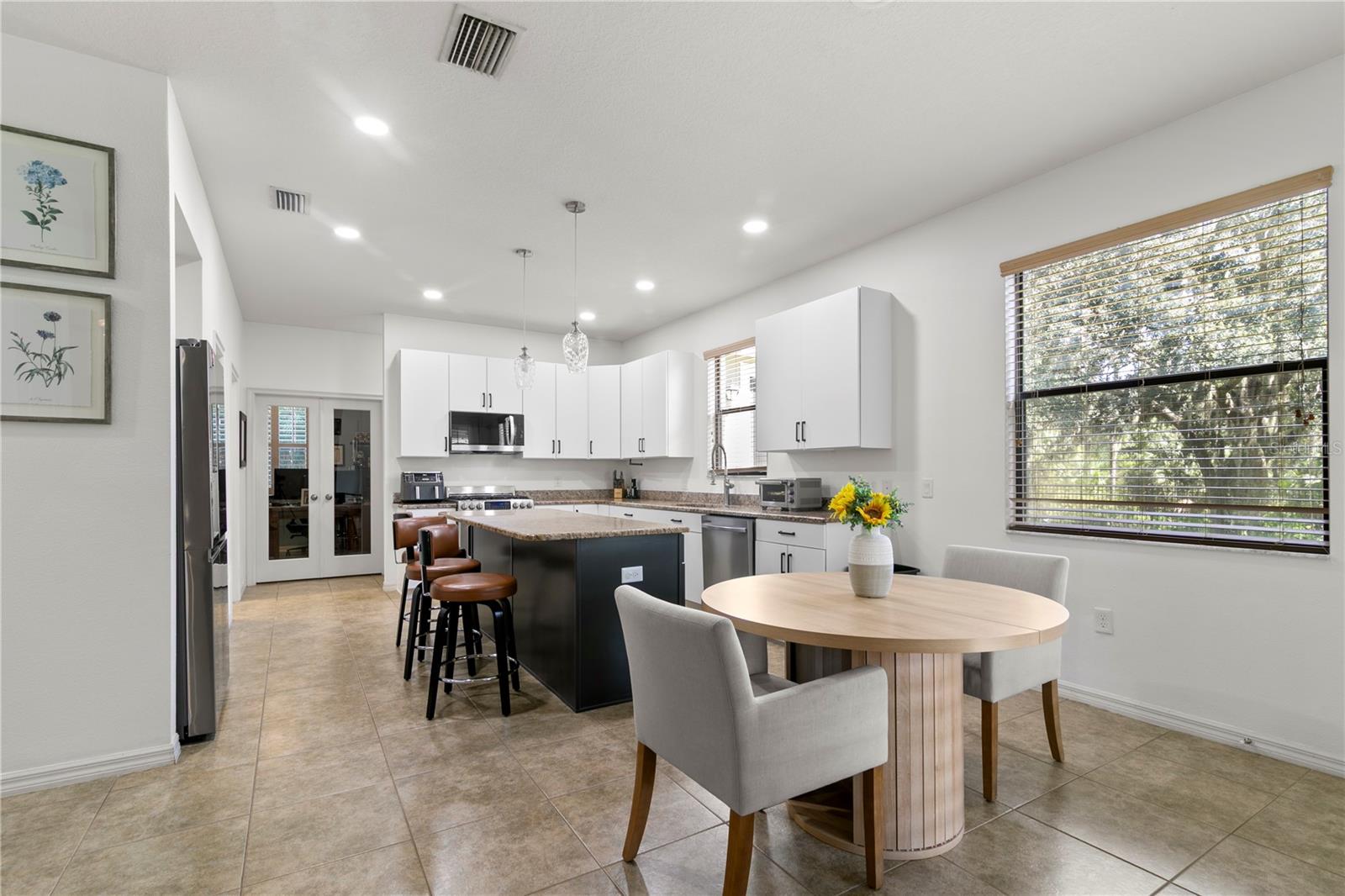 7931 HAMPTON LAKE DR — photo 15