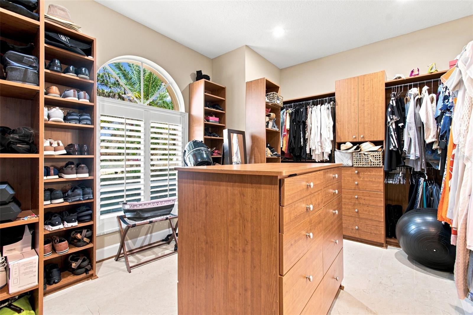 10801 BARBADOS ISLE DR — photo 55