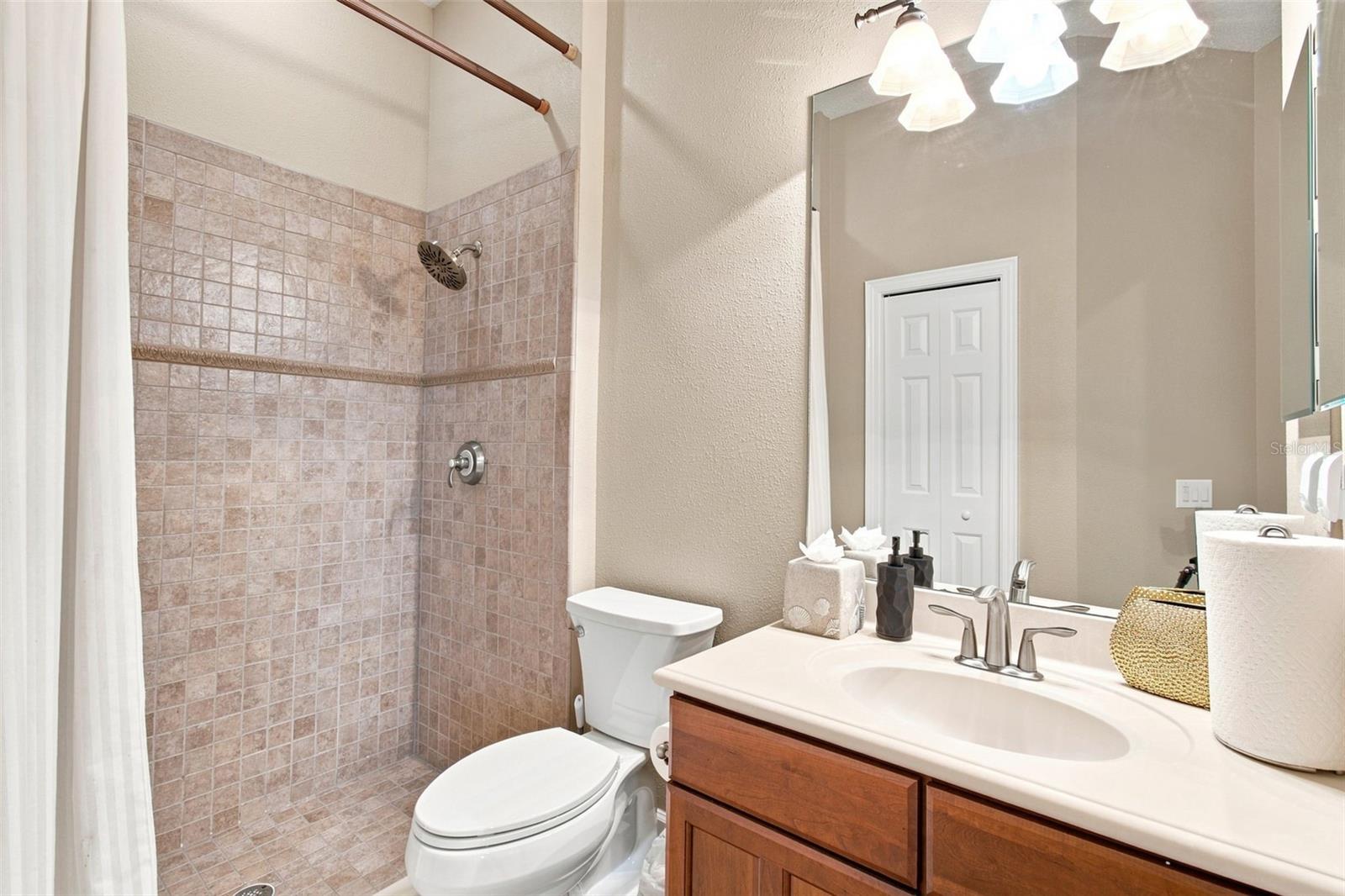 10801 BARBADOS ISLE DR — photo 73