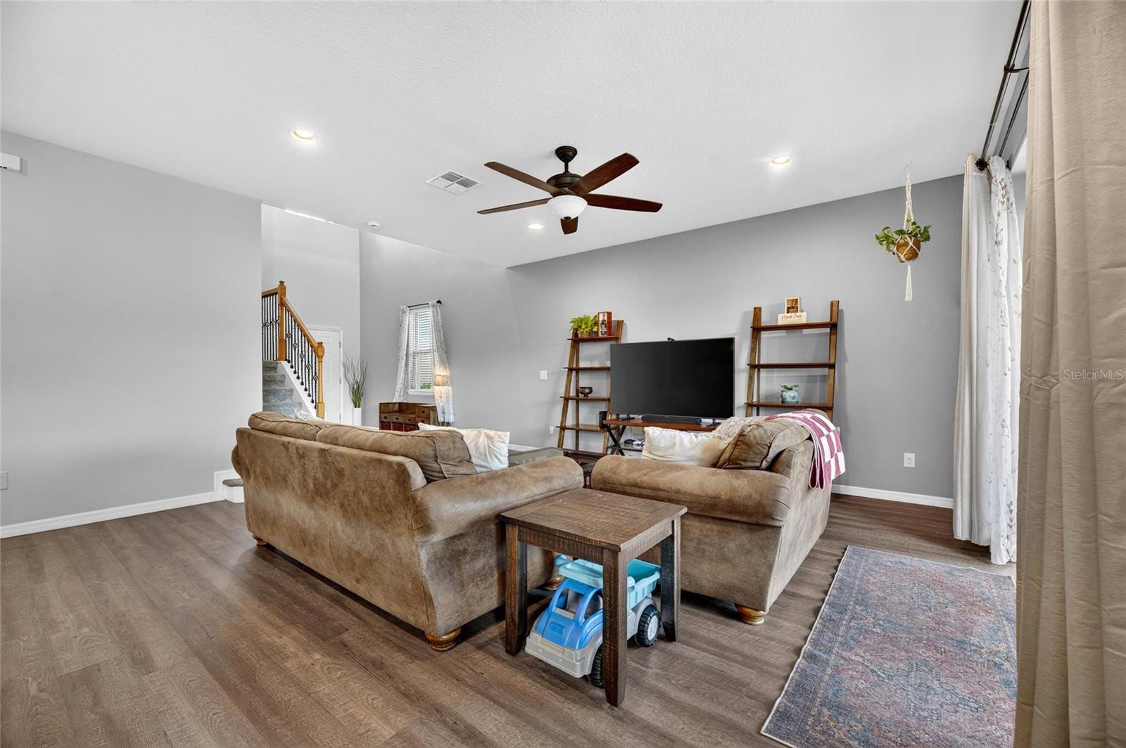 1521 CUSTER BAYOU ST — photo 20