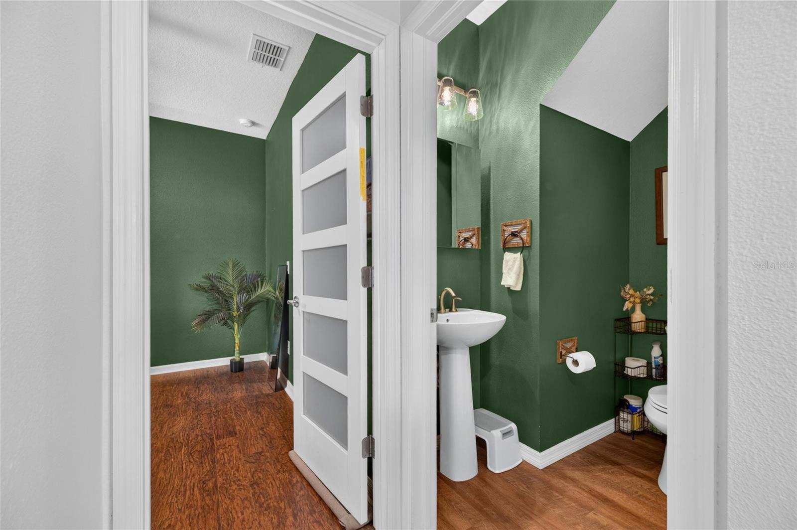 1521 CUSTER BAYOU ST — photo 33