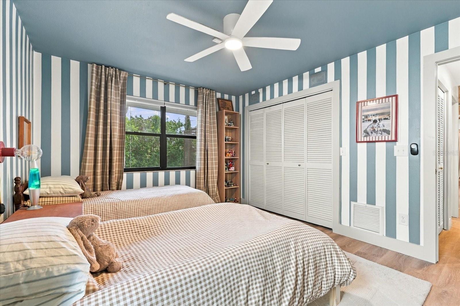 1515 MIDNIGHT PASS WAY — photo 45