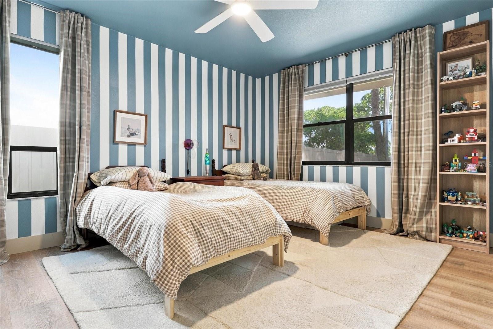 1515 MIDNIGHT PASS WAY — photo 44