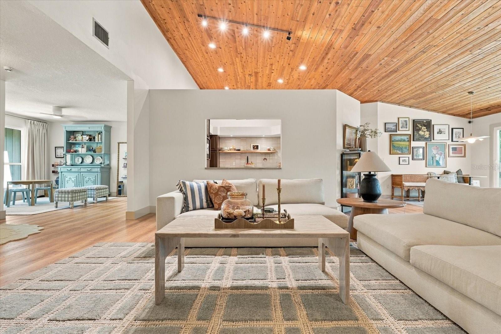 1515 MIDNIGHT PASS WAY — photo 14