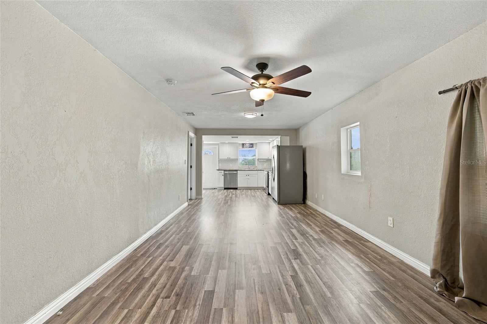 1109 N GORDON ST — photo 5