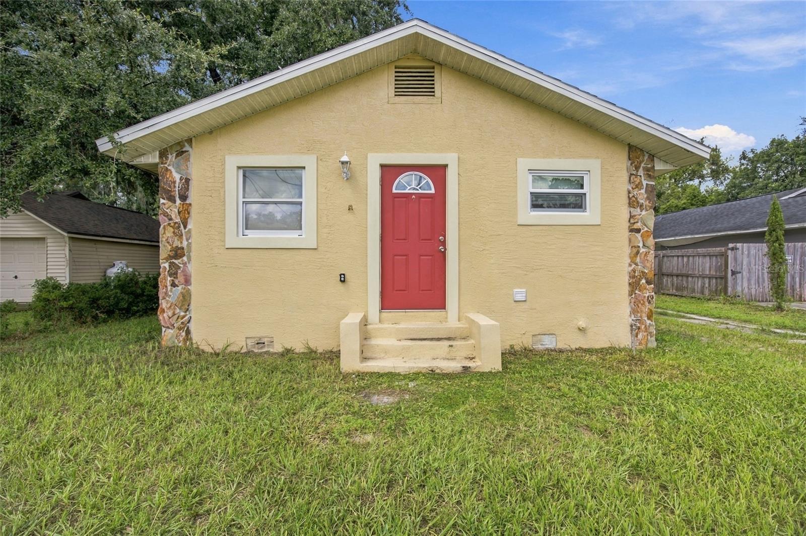 1109 N GORDON ST — photo 4