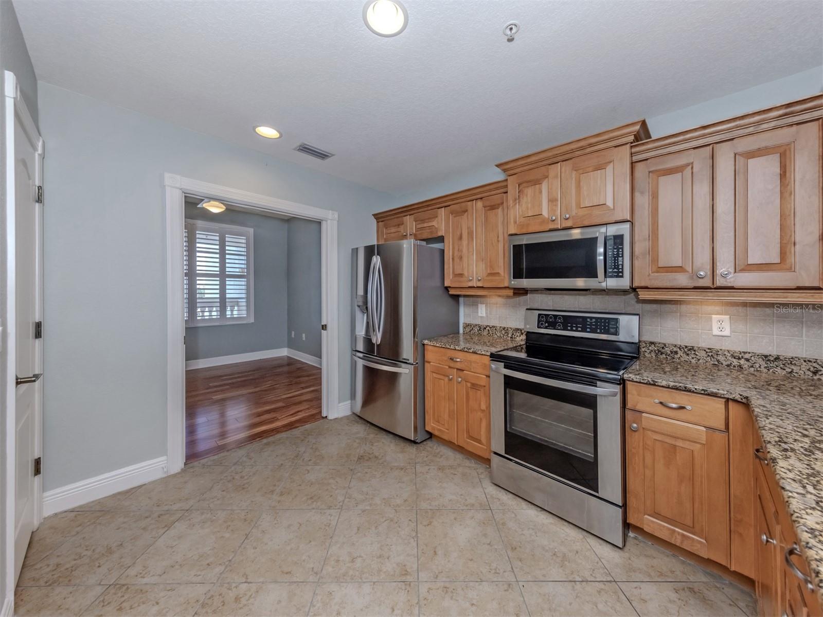 167 TAMPA AVE E #813 — photo 19