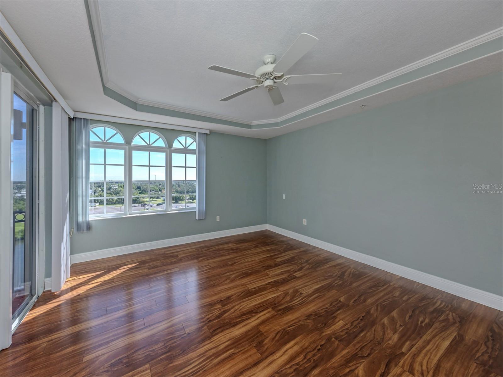 167 TAMPA AVE E #813 — photo 23
