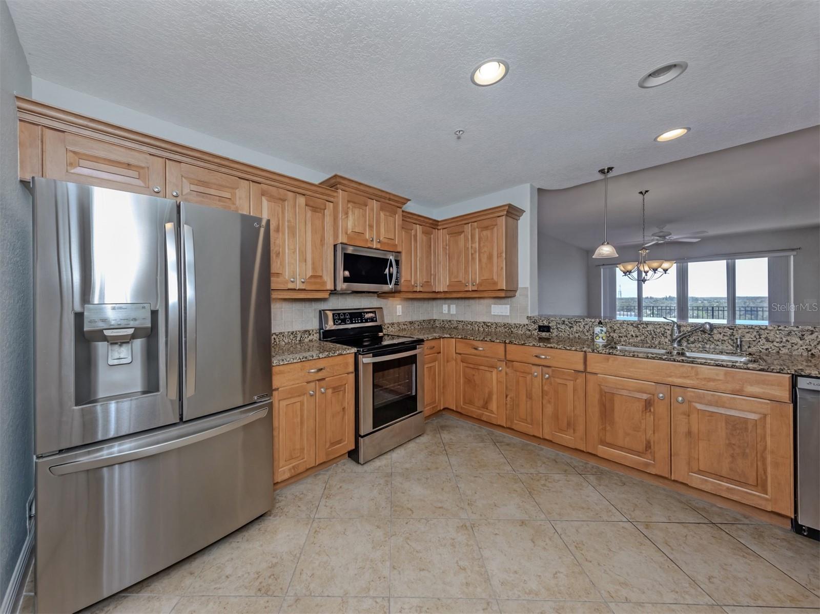 167 TAMPA AVE E #813 — photo 17