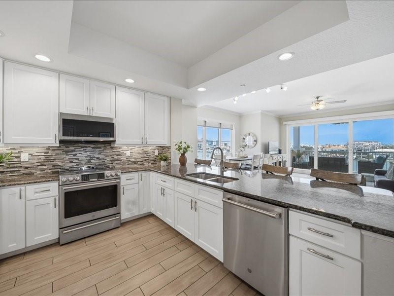 706 BAYWAY BLVD #501 — photo 16
