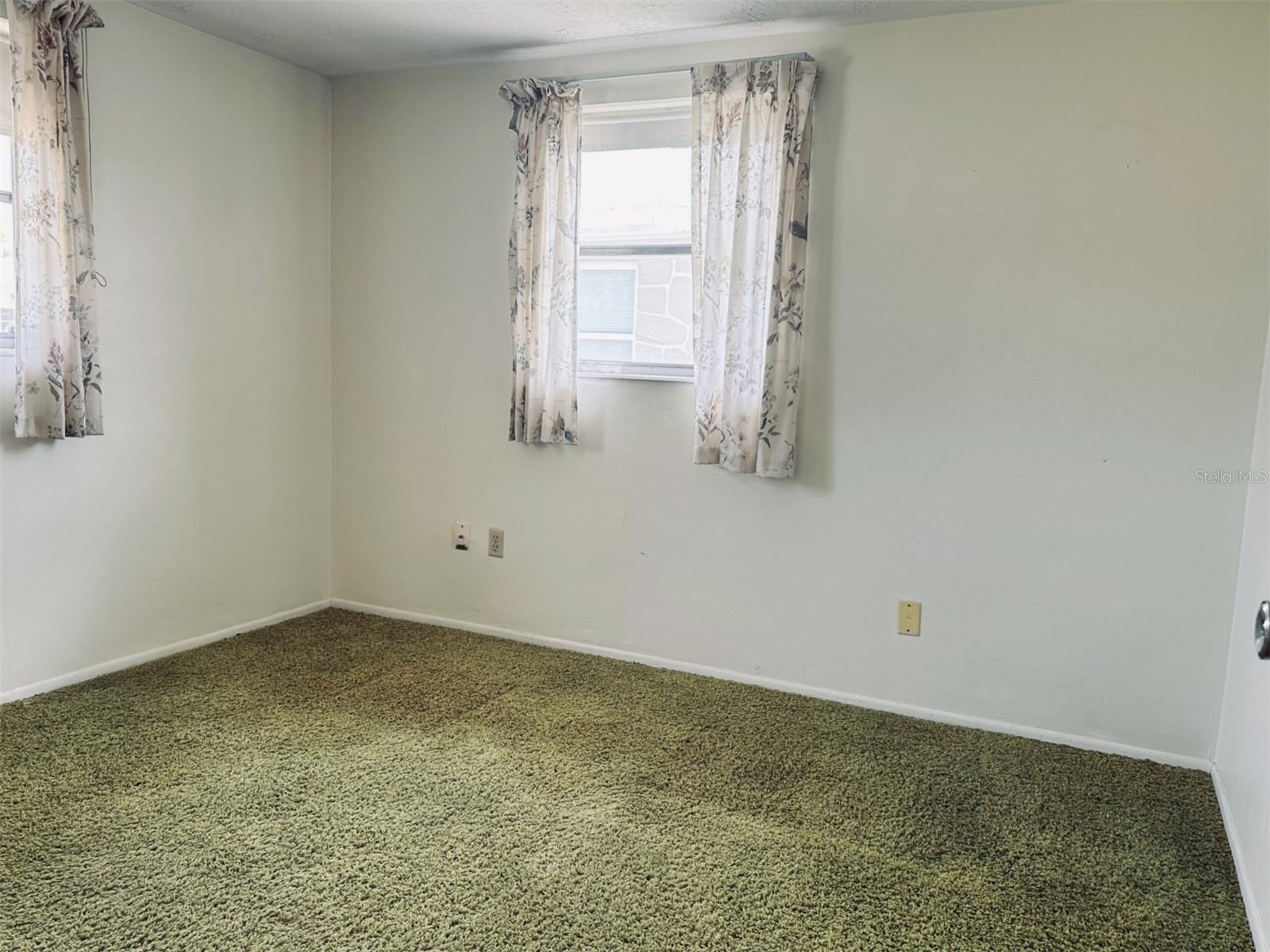 3249 TRASK DR — photo 8
