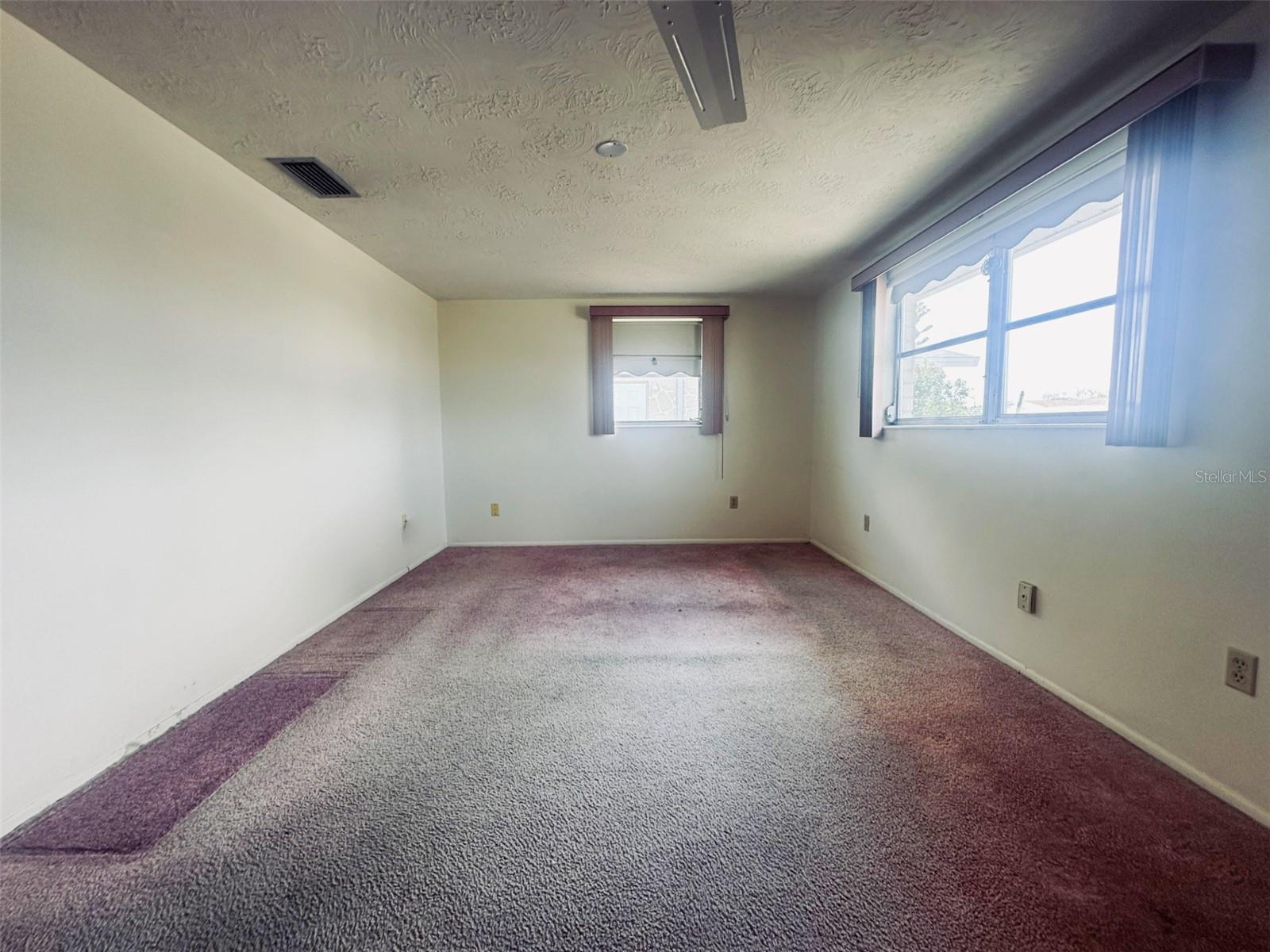 3249 TRASK DR — photo 6