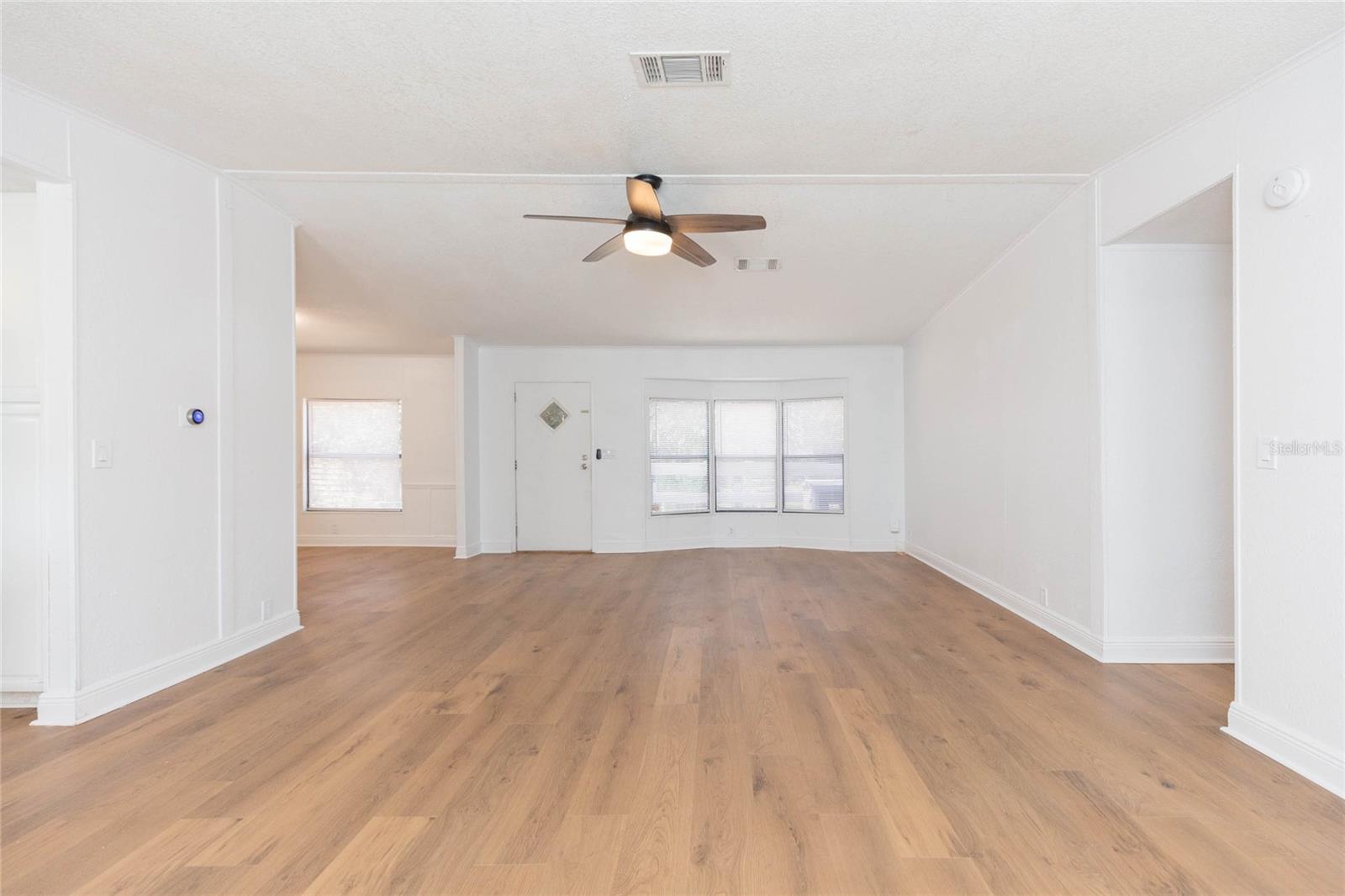 2250 NICHOLS RD — photo 7