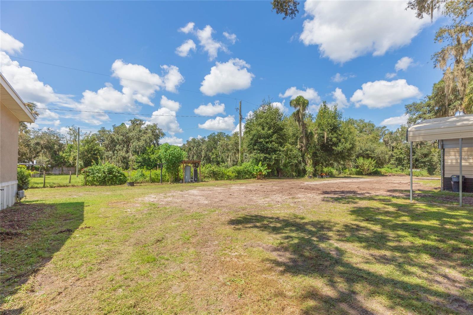 2250 NICHOLS RD — photo 38