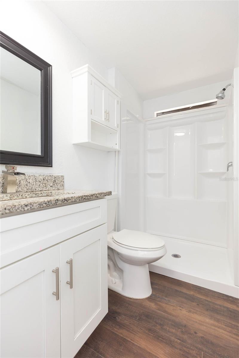 2250 NICHOLS RD — photo 21