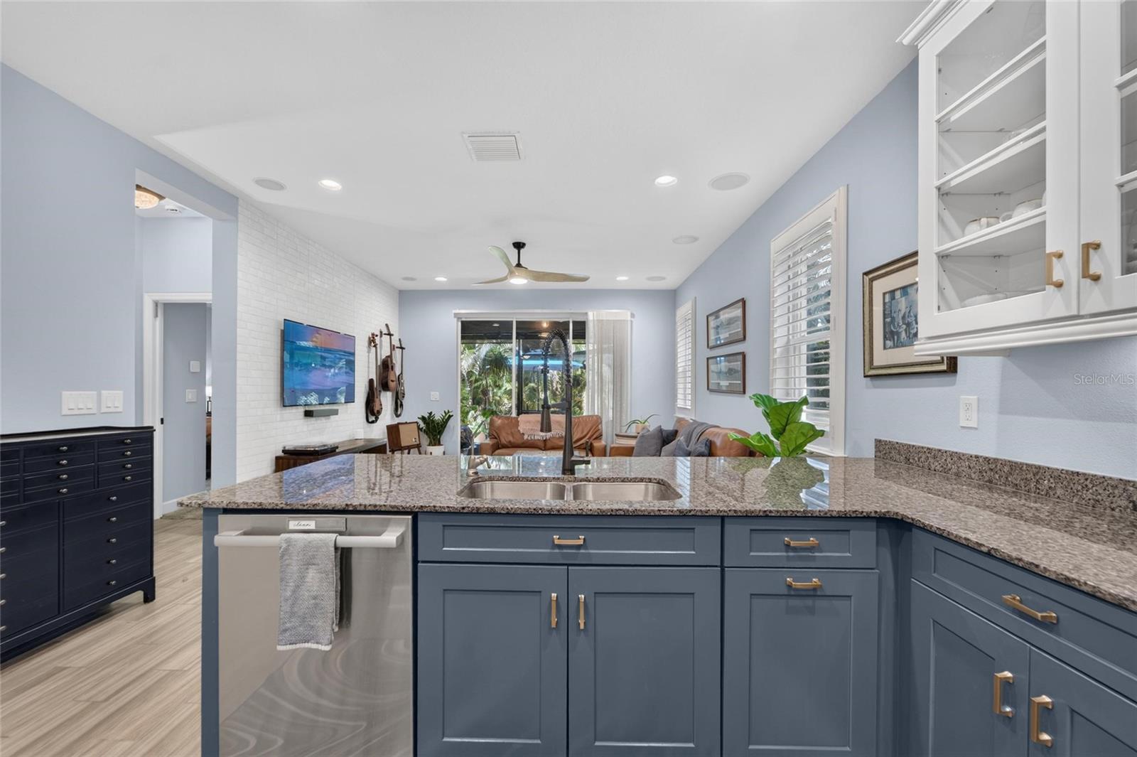 6511 SALT CREEK AVE — photo 26