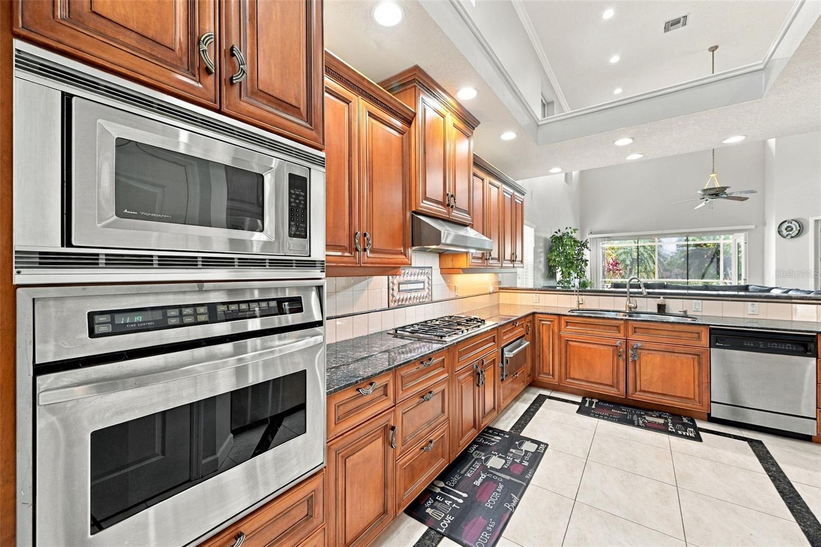 9871 SAGO POINT DR — photo 8