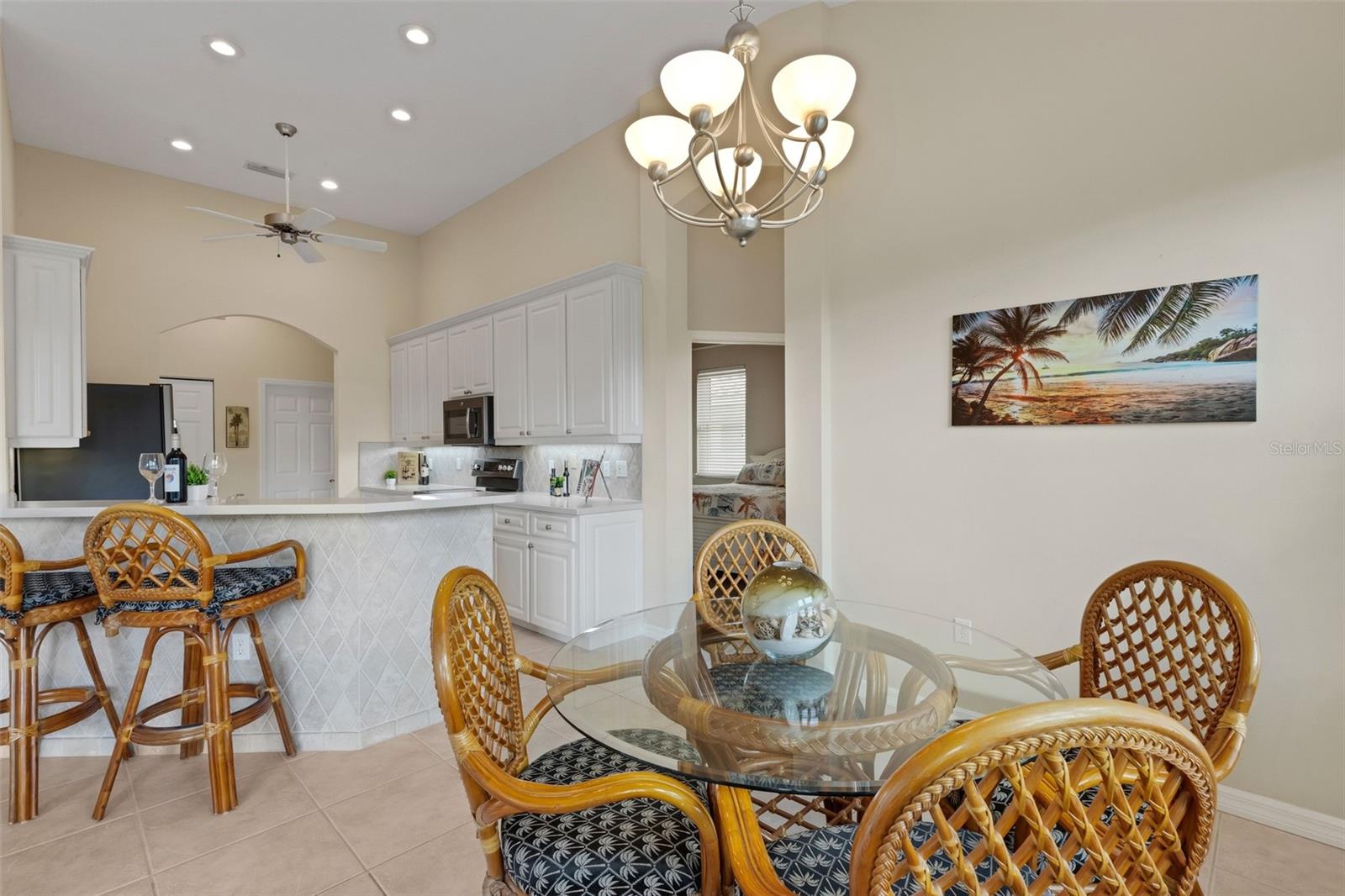 716 SILK OAK DR — photo 25