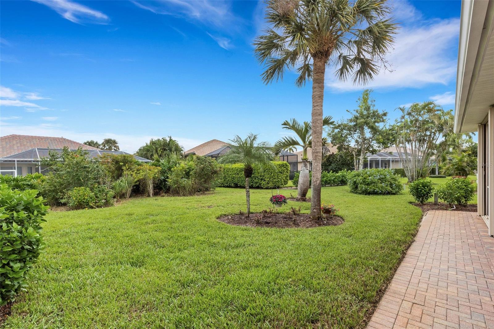 716 SILK OAK DR — photo 52