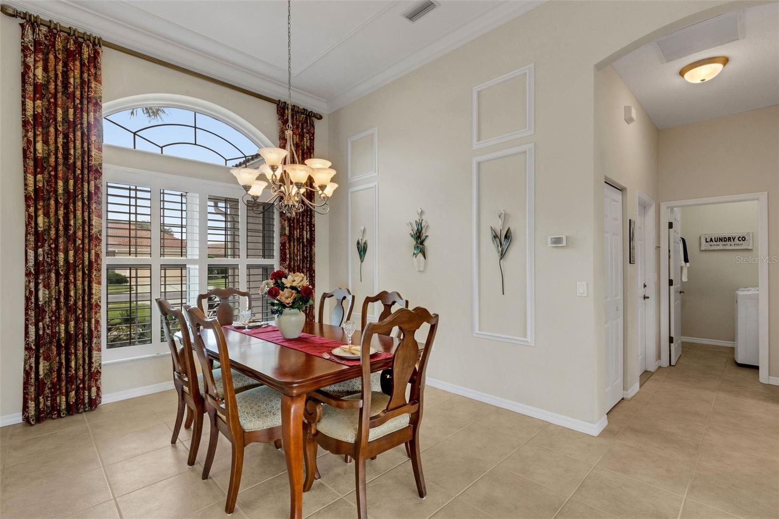 716 SILK OAK DR — photo 15