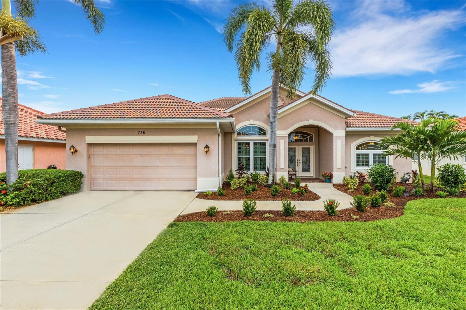 716 SILK OAK DR — photo 5