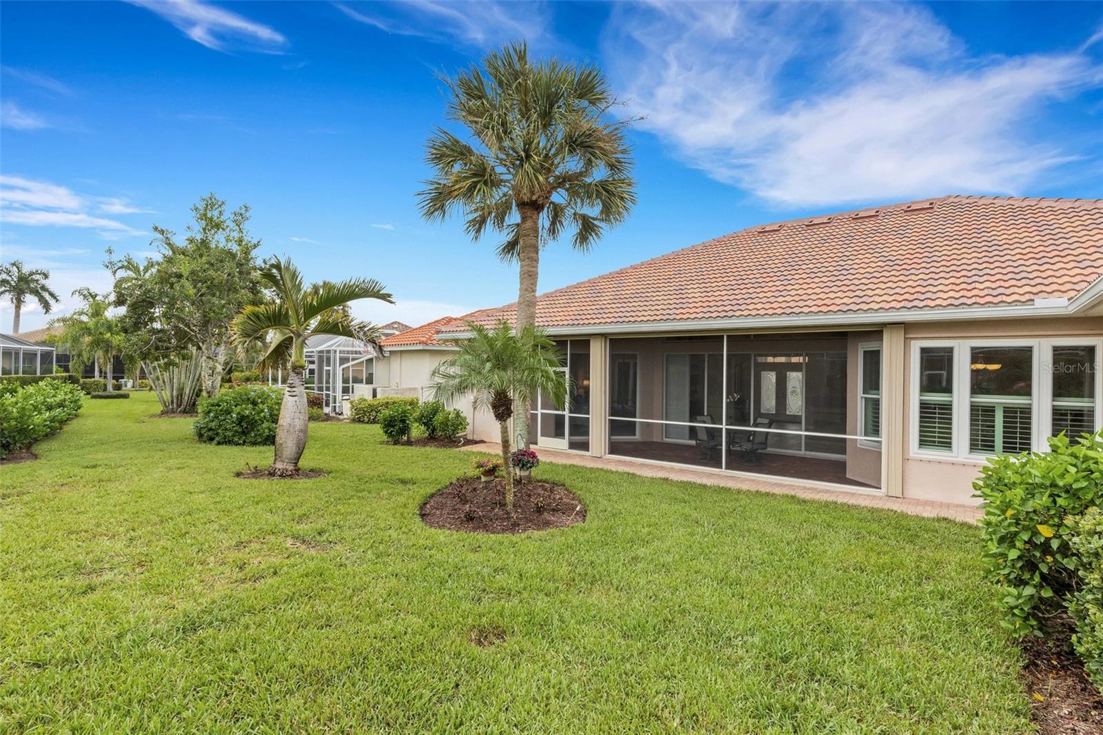 716 SILK OAK DR — photo 48
