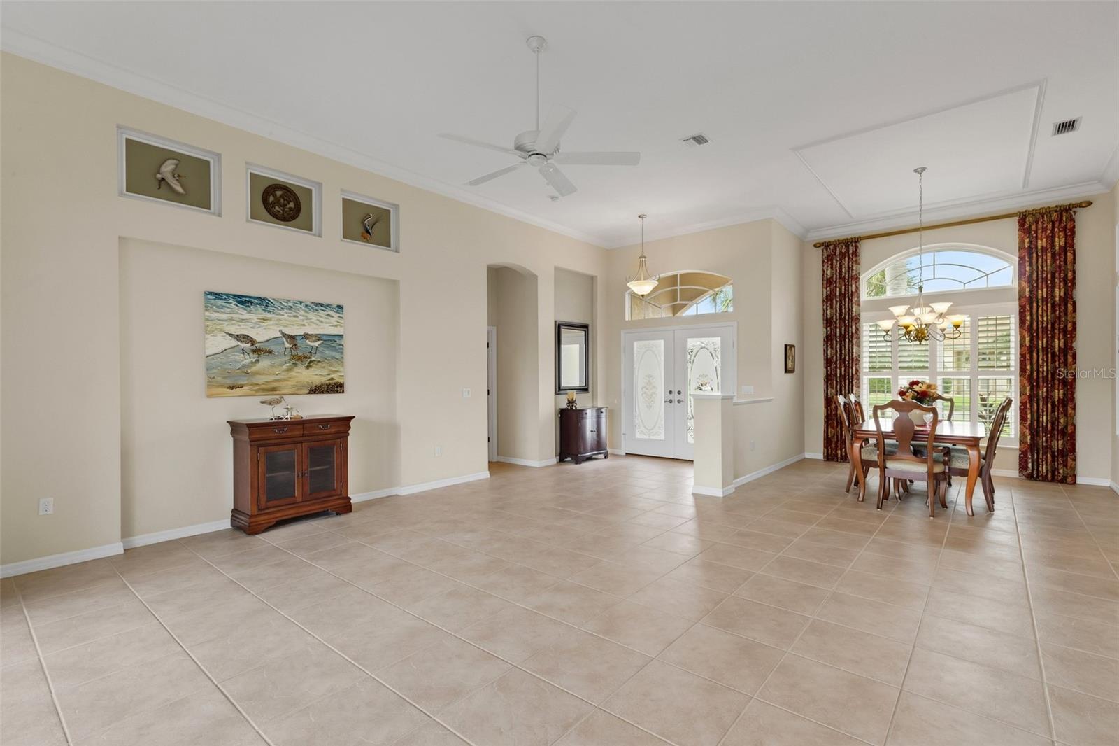 716 SILK OAK DR — photo 12