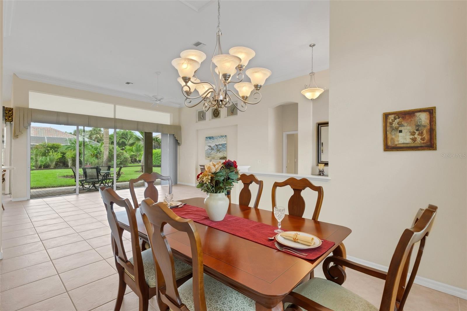 716 SILK OAK DR — photo 17