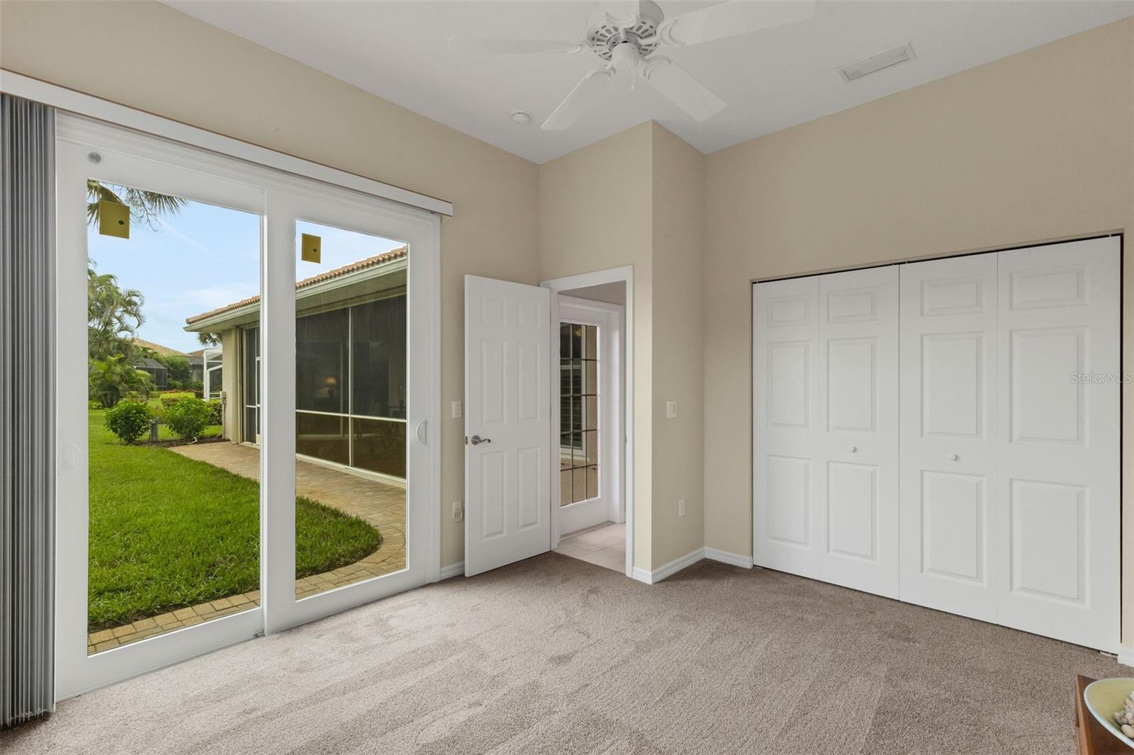 716 SILK OAK DR — photo 45