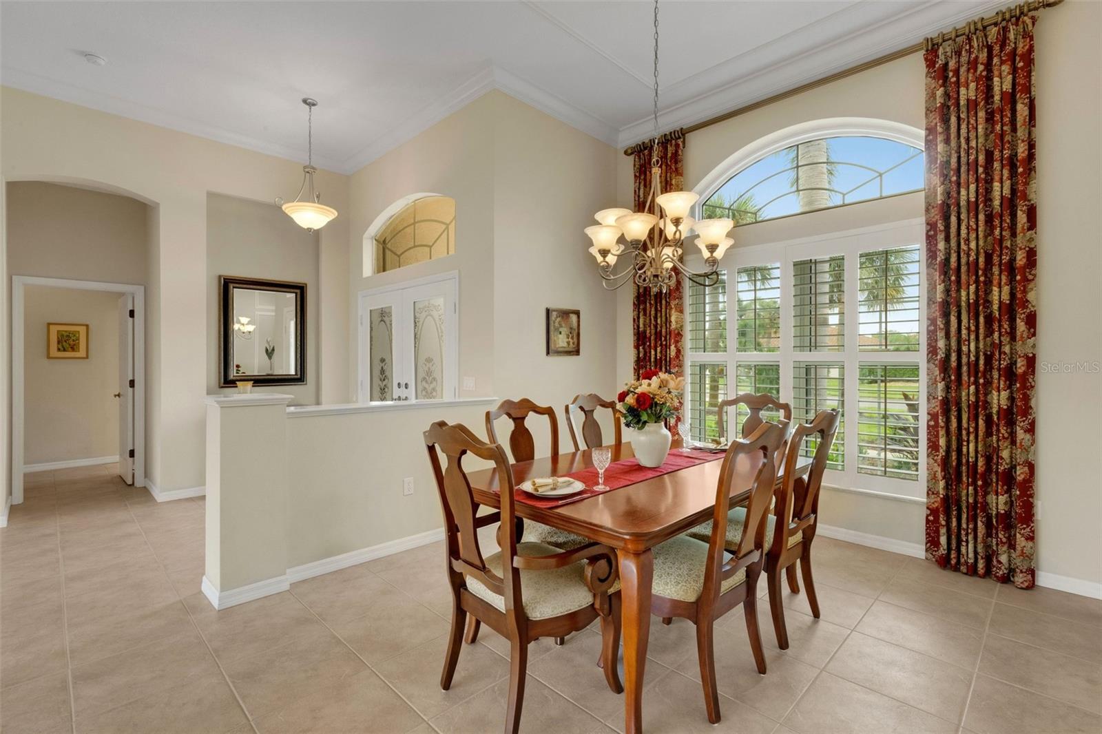 716 SILK OAK DR — photo 16