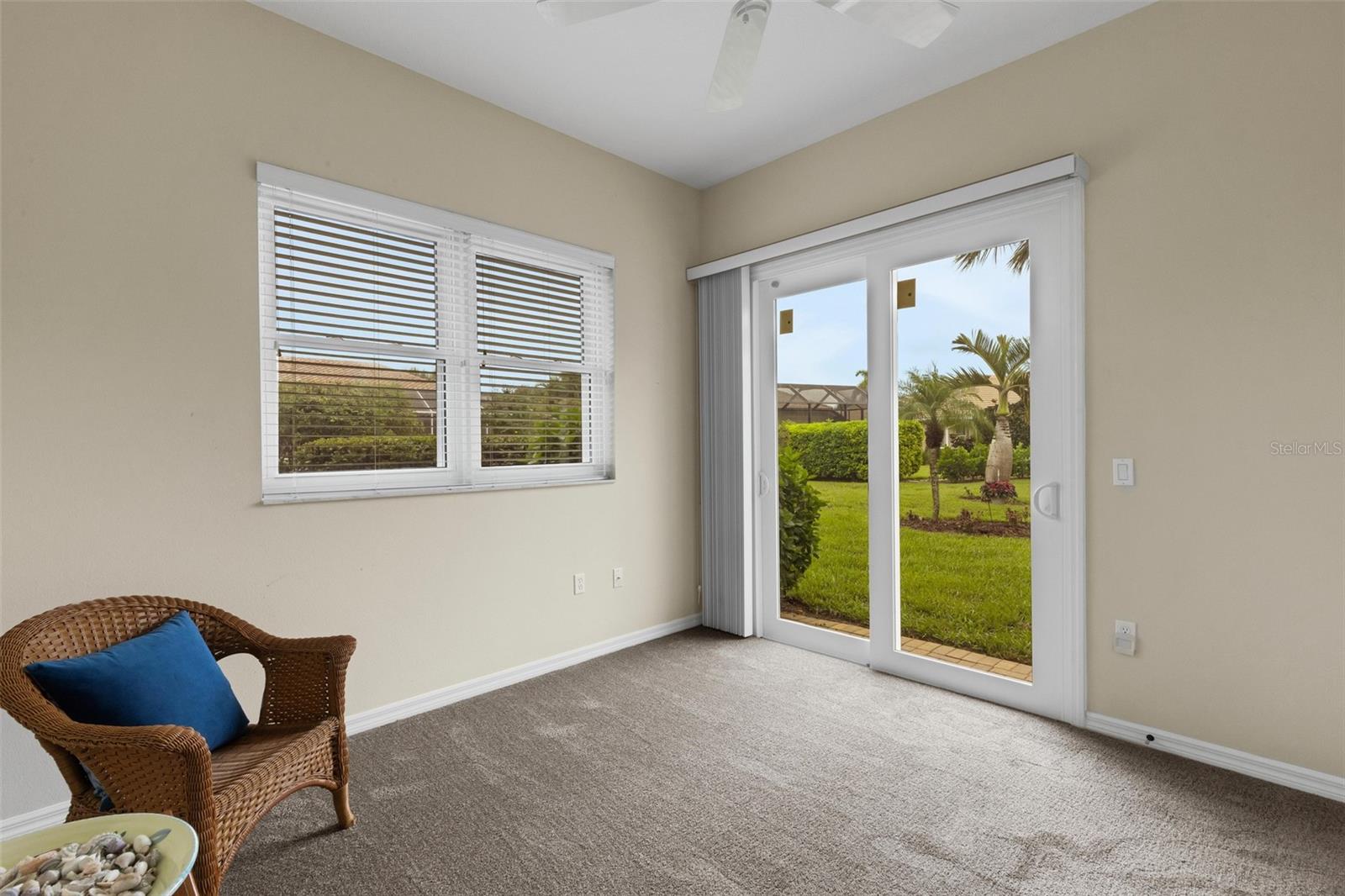 716 SILK OAK DR — photo 43