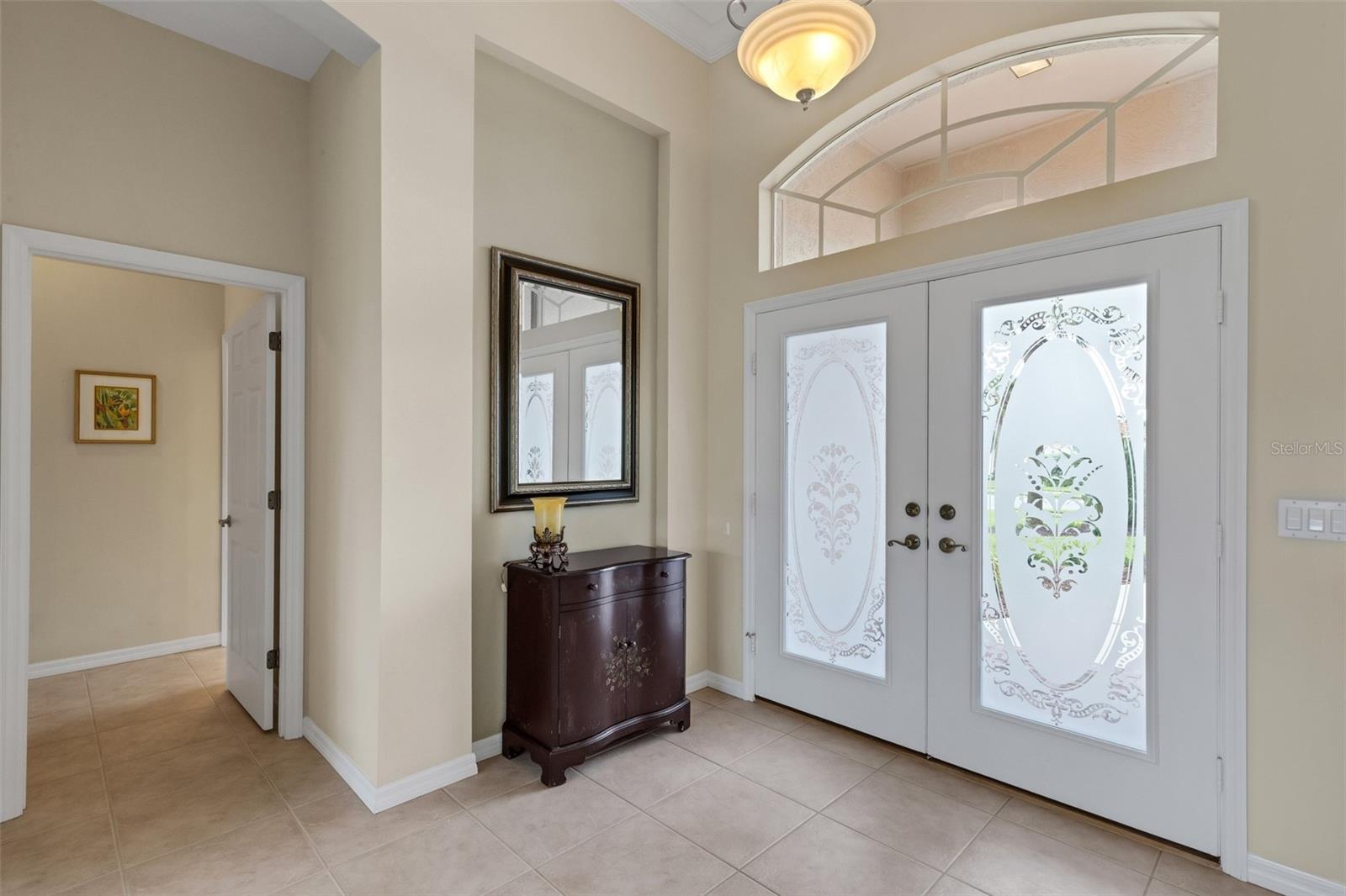 716 SILK OAK DR — photo 8