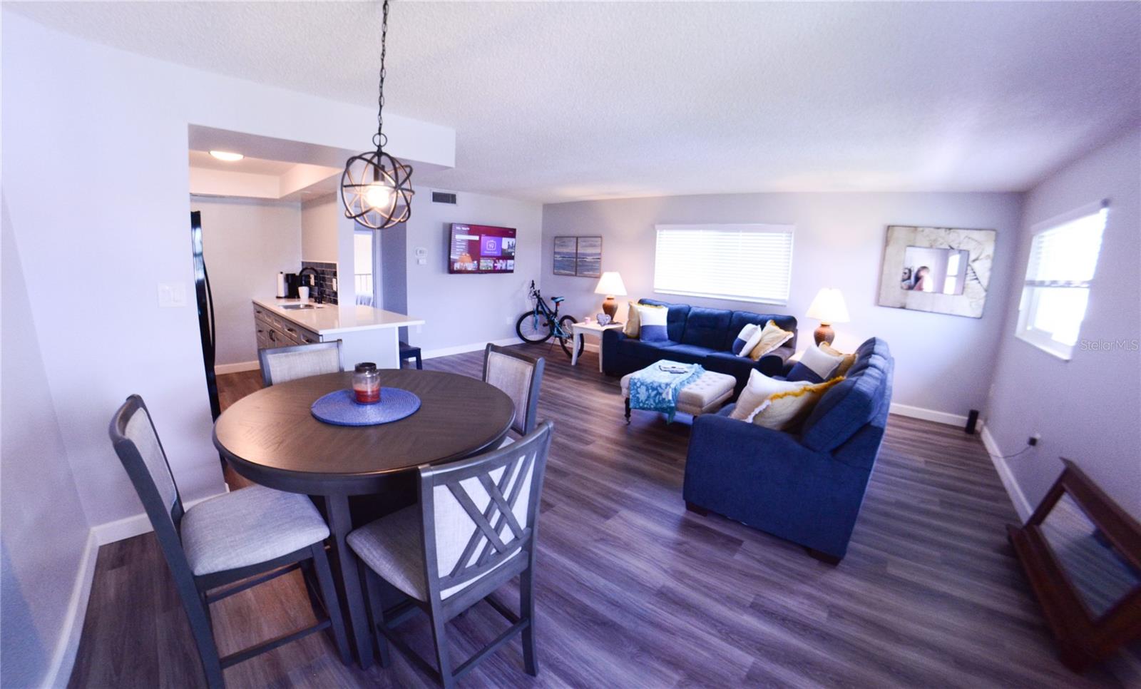 105 47TH AVENUE DR W #377 — photo 3