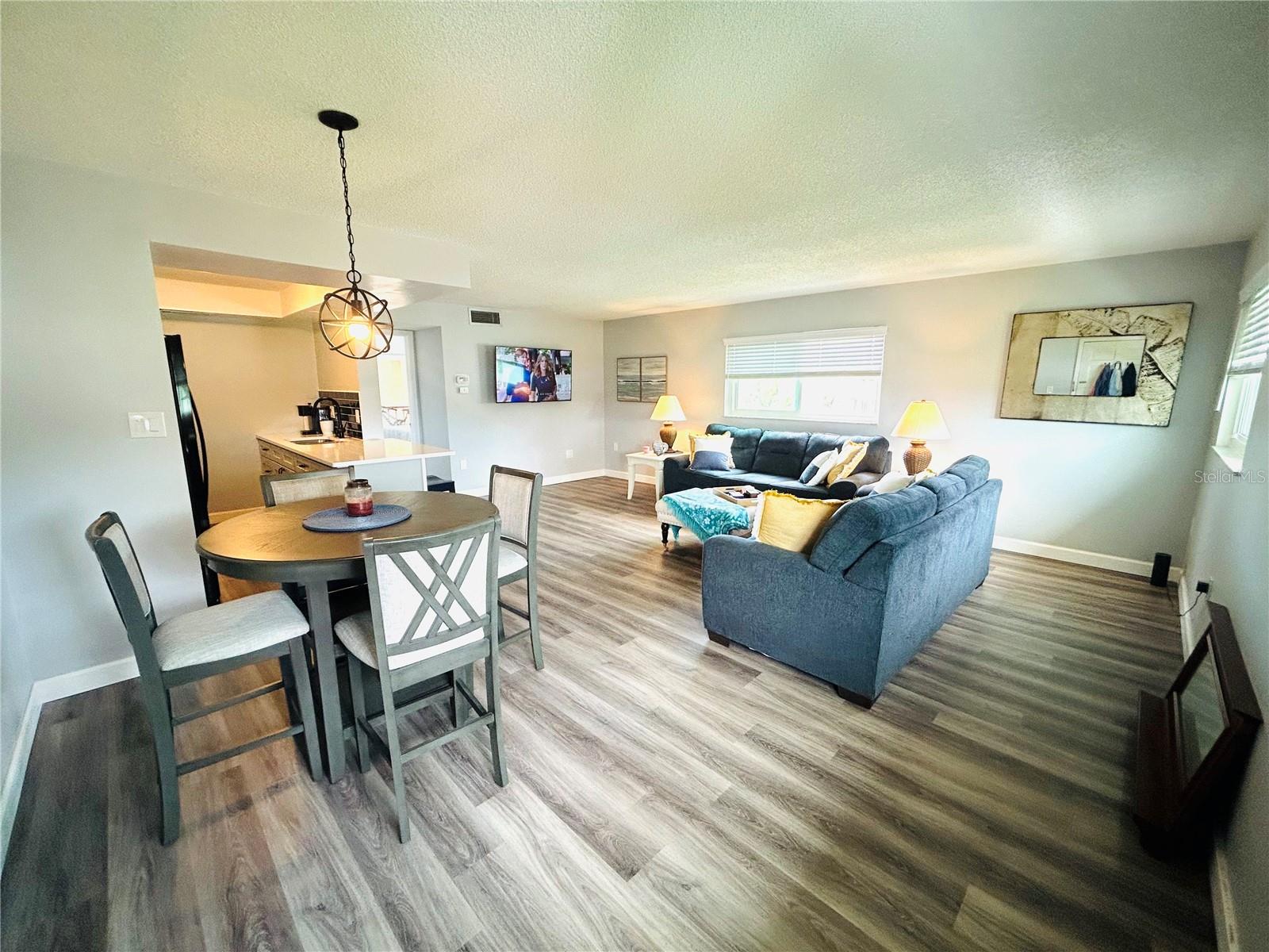 105 47TH AVENUE DR W #377 — photo 4
