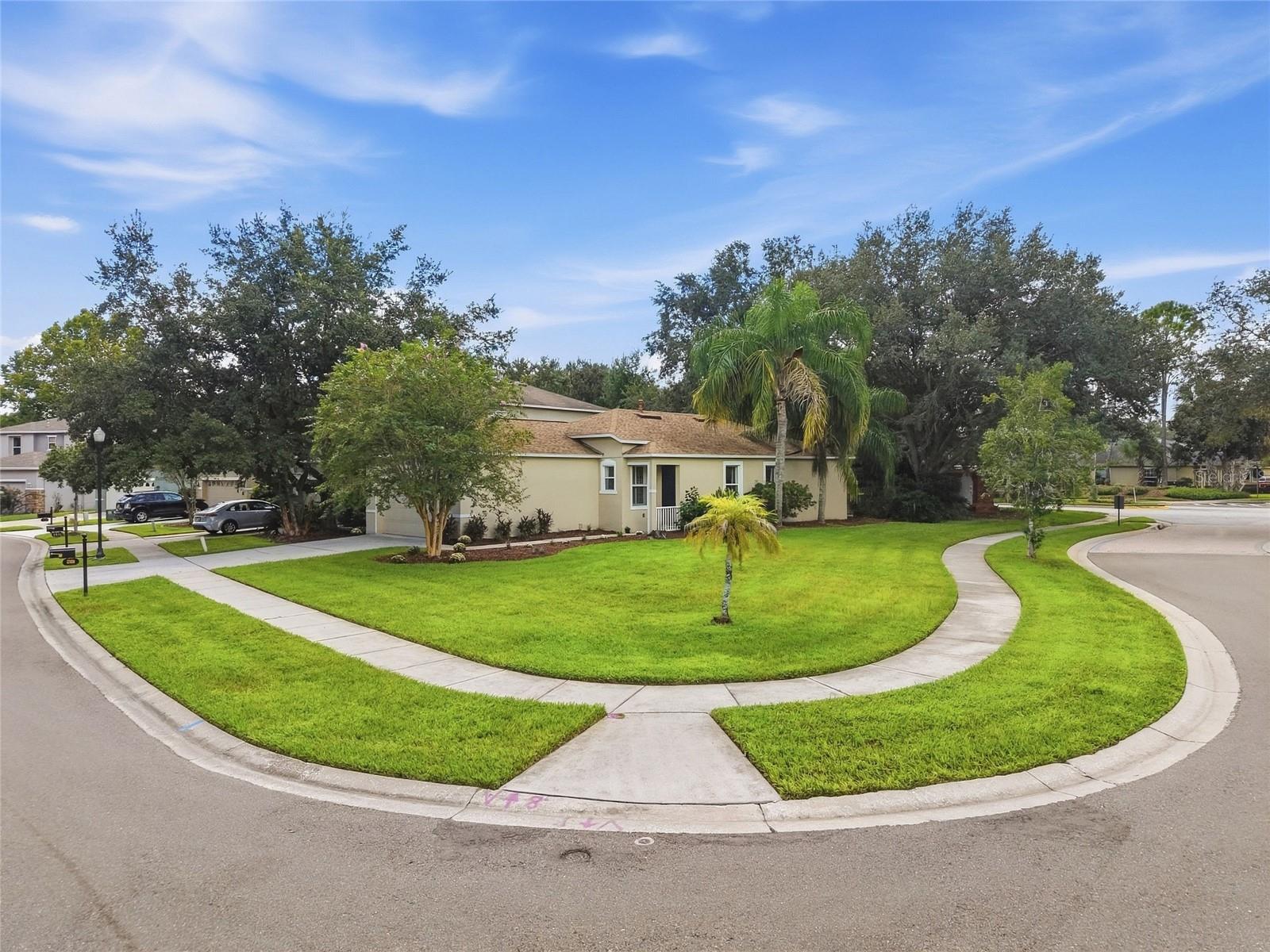 2306 SPRING HOLLOW LOOP — photo 20