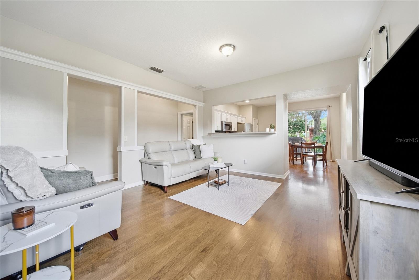 2306 SPRING HOLLOW LOOP — photo 8