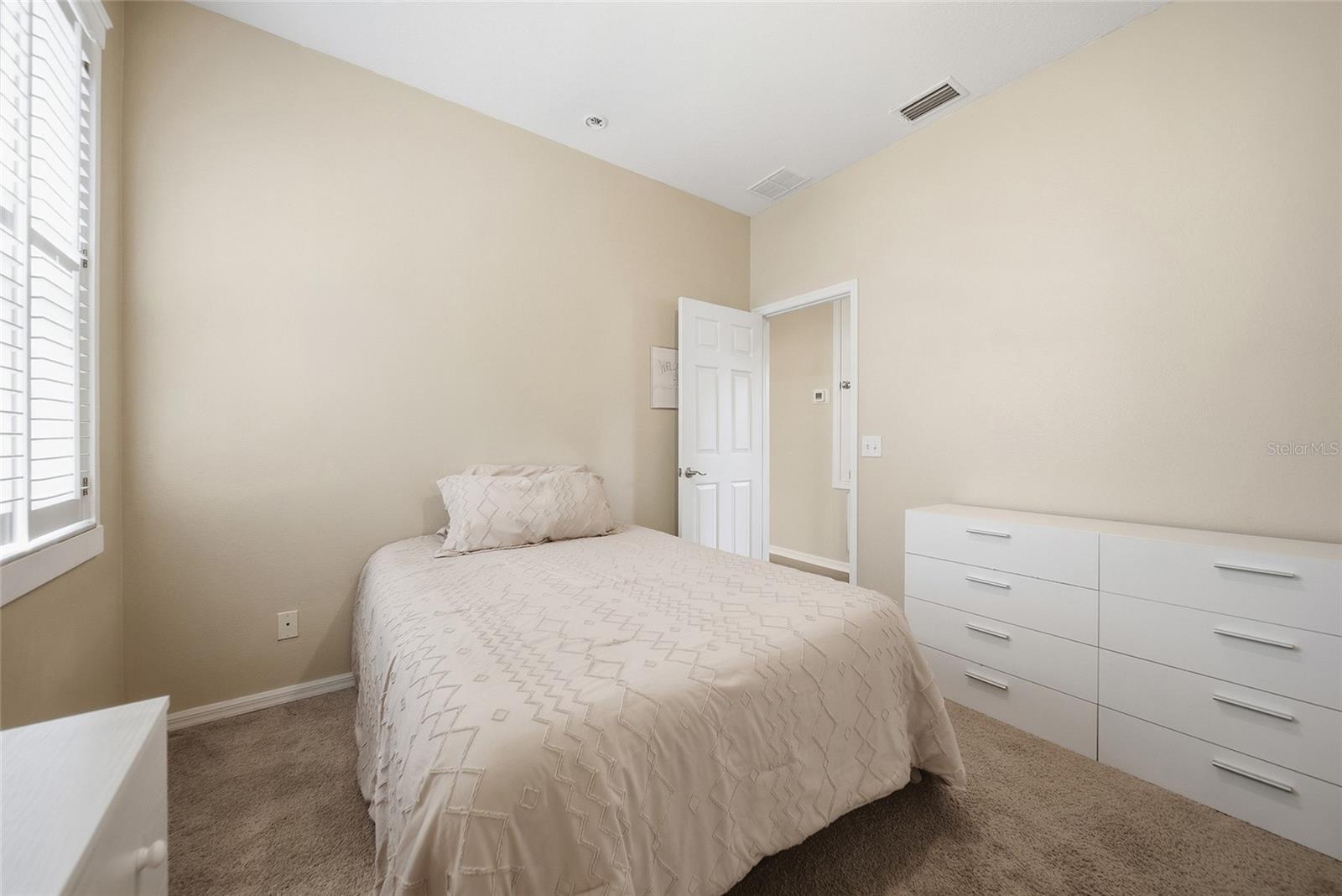 2306 SPRING HOLLOW LOOP — photo 18