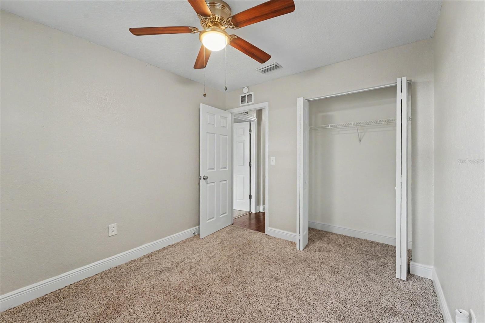 7971 ADELAIDE LOOP — photo 9