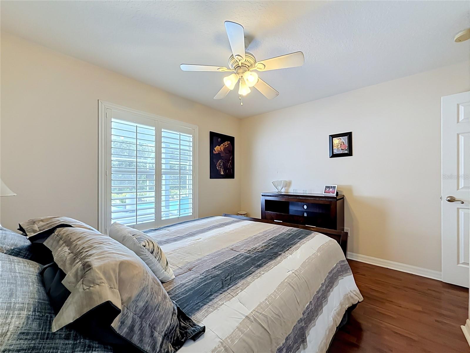18815 CARR DR — photo 30