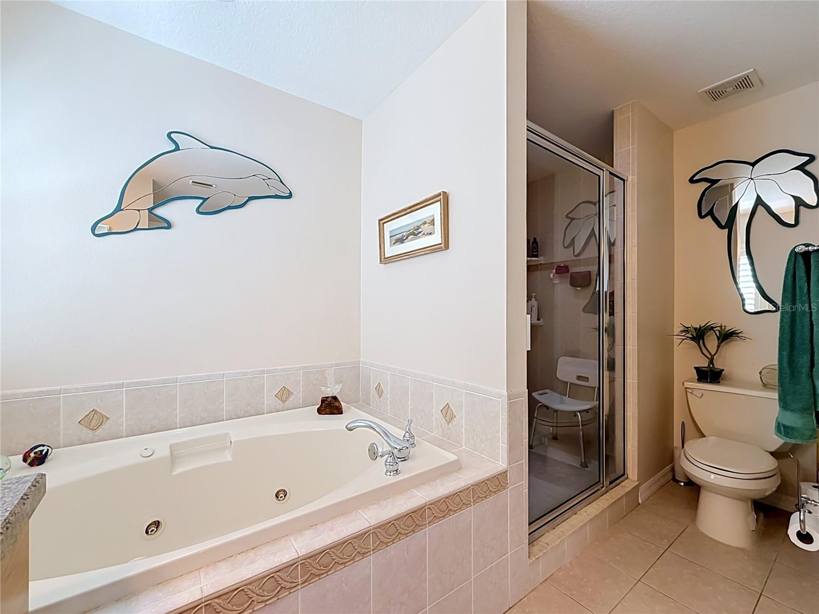 18815 CARR DR — photo 24