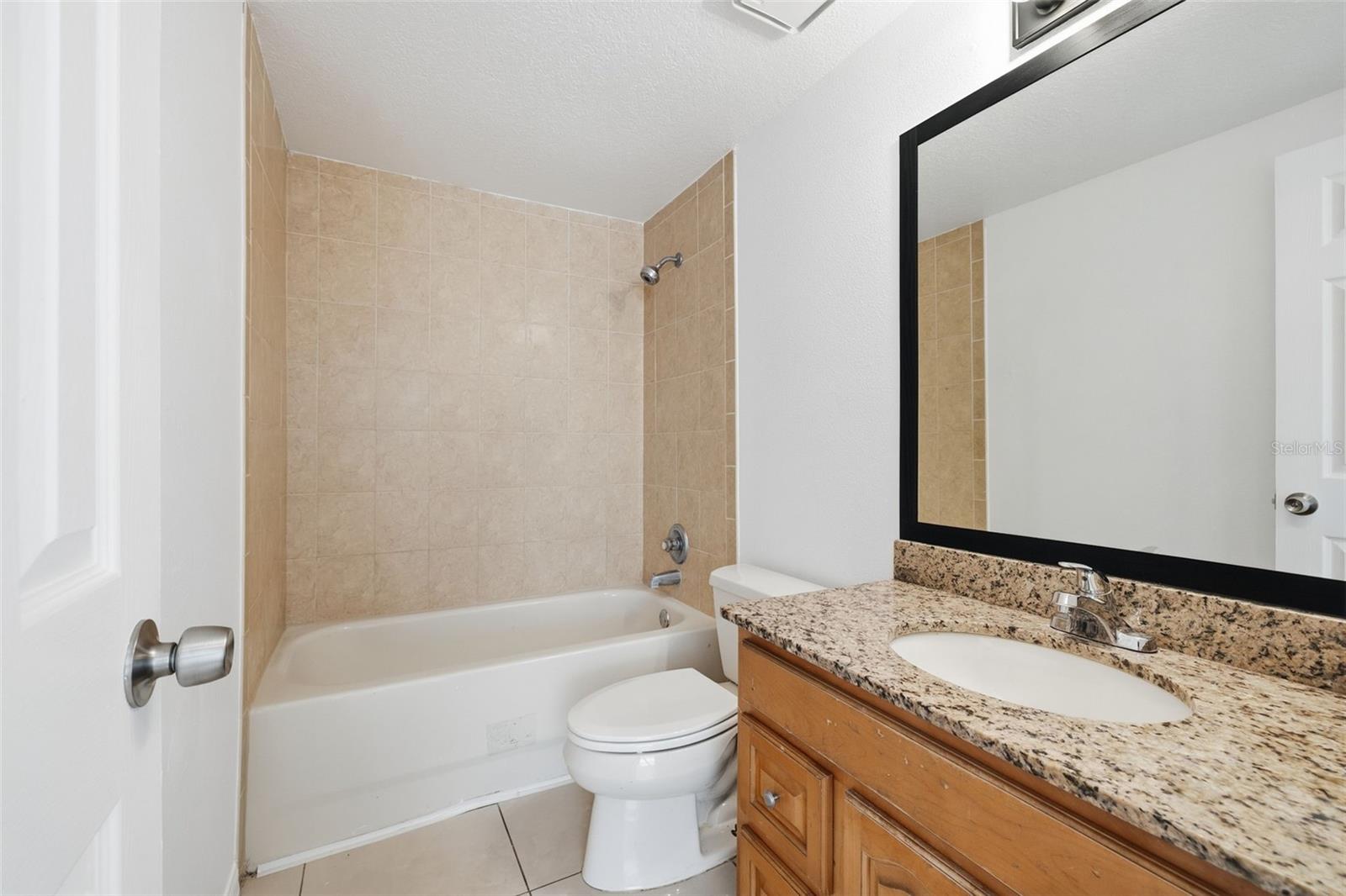 16506 FORESTLAKE DR — photo 23