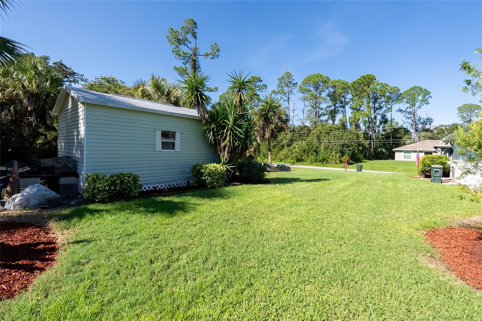 5586 GALAMBOS ST — photo 41